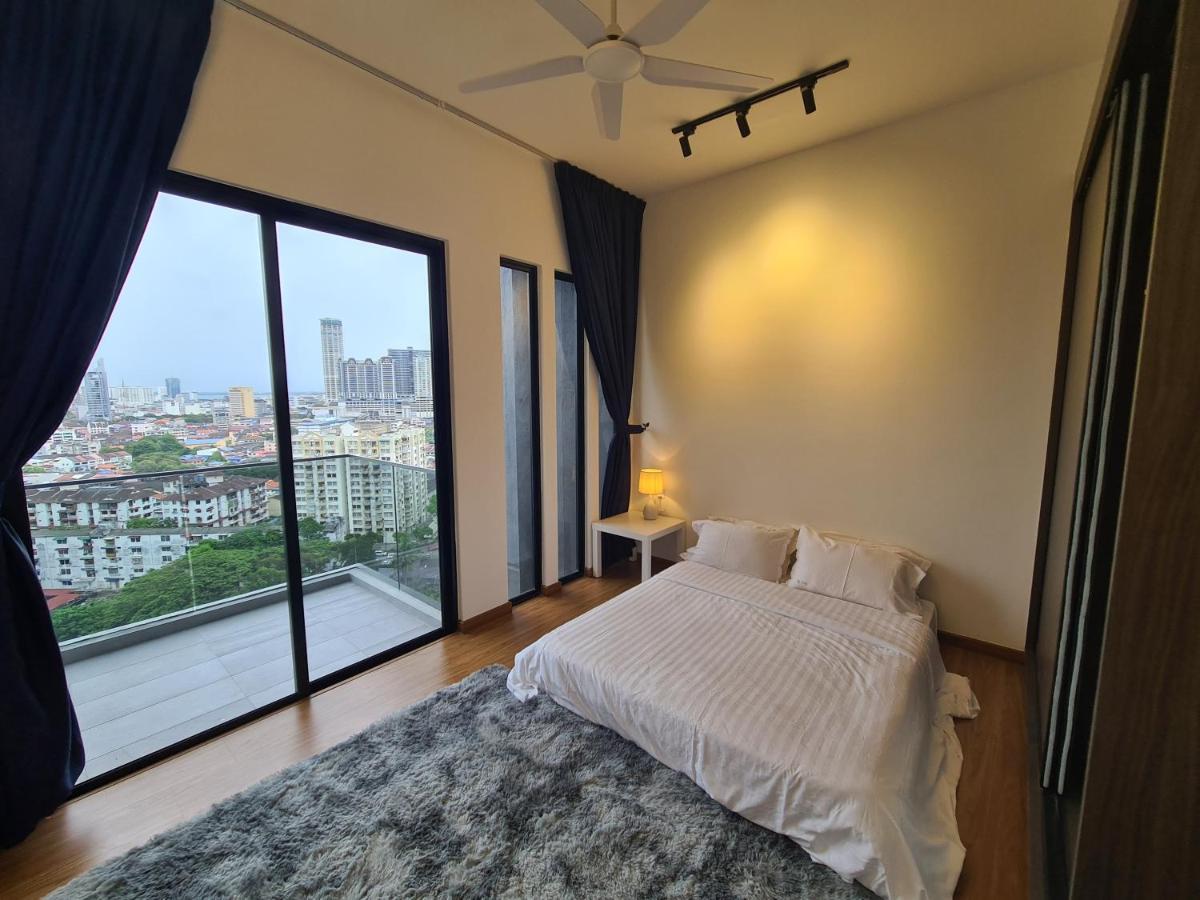 Beacon Executive Premium Suite George Town Exterior foto